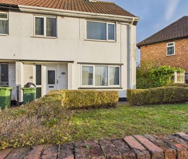 4 bedroom house of multiple occupation to rent - Photo 1