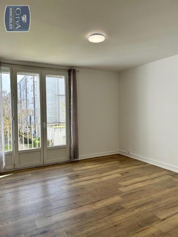 Location Appartement 4 pièces 65m² VILLENAVE D ORNON 33140 - Photo 2