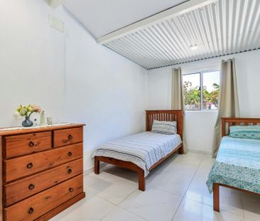 FAMILY HOME WITH SOLAR - Photo 6