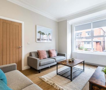 6 bedroom house to rent - Photo 1