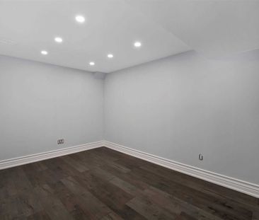 For Lease - 33 Retreat Boulevard, Vaughan, Ontario - Photo 2