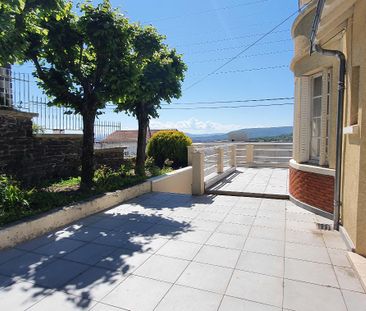 Location Maison 7 pièces 286m² CHAMALIERES 63400 - Photo 4