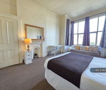 1 bedroom in a house share to rent - Photo 6