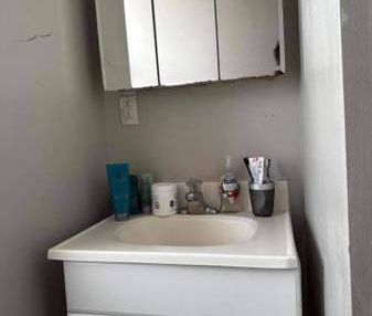 Studio Apartment For Rent - Photo 1