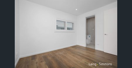 Luxurious Rental Living in Parramatta! - Photo 2