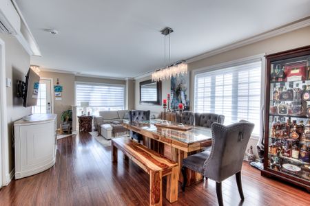 Condo for rent, Laval (Sainte-Dorothée) - Photo 2
