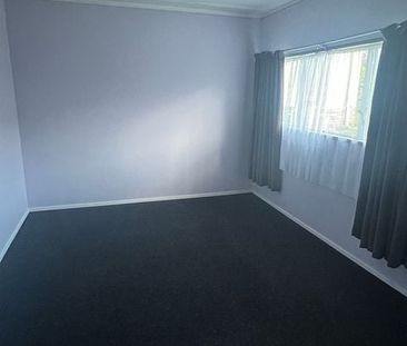 Walking distance to shops - Photo 4