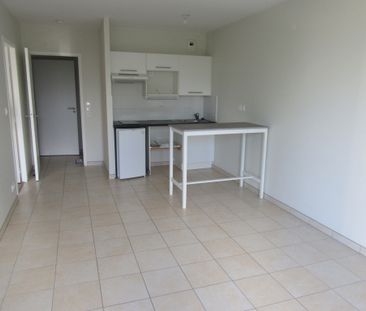 Location Appartement 2 pièces 41m² - Photo 3