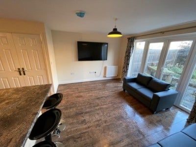 4 Bed Terraced House, Humber Road, CV3 - Photo 3