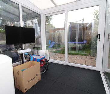 3 bedroom bungalow to rent - Photo 5