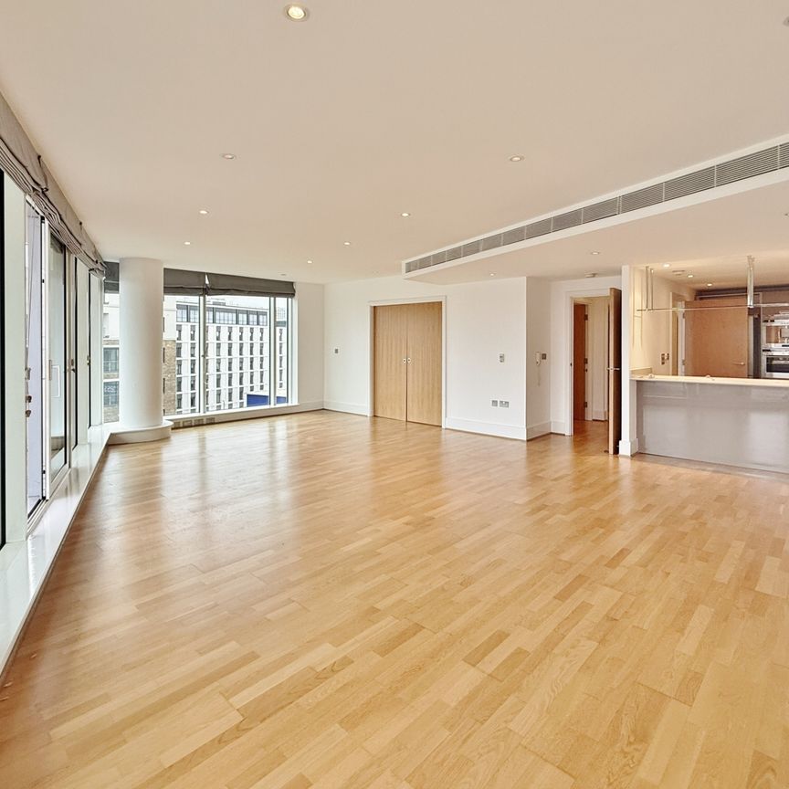 Ensign House, Juniper Drive, Battersea, London, SW18 - Photo 1