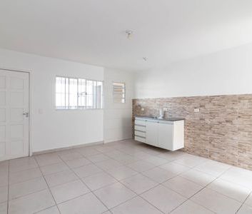 Casa para alugar com 45m², 1 quarto e 1 vaga - Photo 1