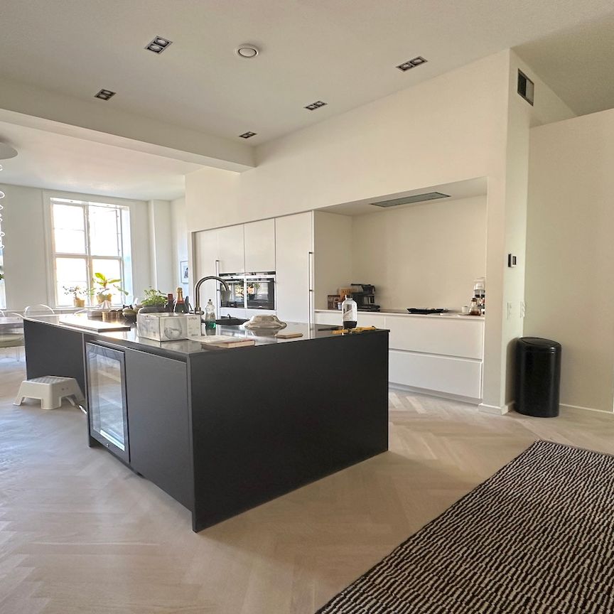 Unik lejlighed med stor privat terrasse, i hjertet af København - Photo 2