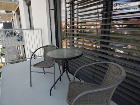 Pronájem bytu 1+kk a garsoniéry 38 m² - Photo 2