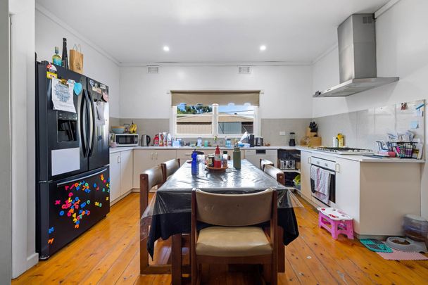 201 Bell Street, Redan - Photo 1