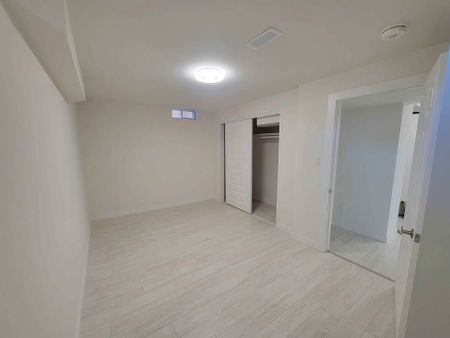 For Lease - 40 Nicholson Drive Unit# Lower, Barrie, Ontario - Photo 5