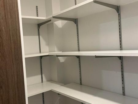 353 Boul. Brunswick - Photo 3