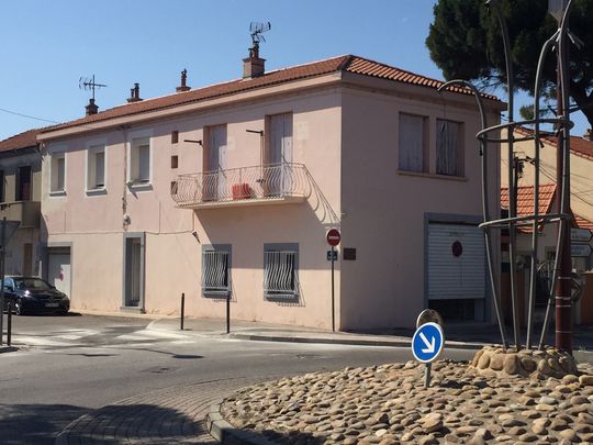Location Appartement et Garage - Photo 1