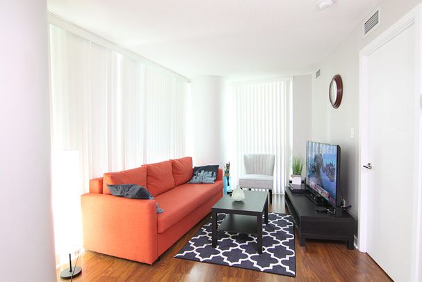 Master Room & Ensuite Bath - Liberty Village - Photo 1