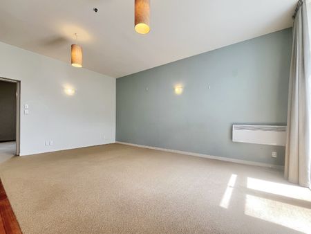 Welcome to apartment 12 in Pohara Apartments. - Photo 3