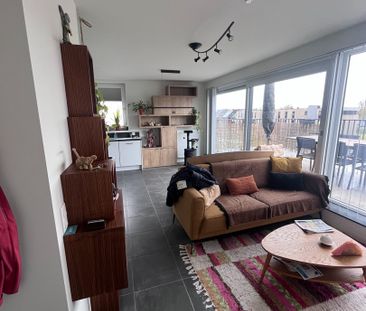 Zeer aangenaam 2SLP-appartement met 2 grote terrassen nabij de Bour... - Foto 4