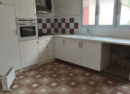 Maison à louer 5 pièces • Ussy-sur-Marne - Photo 5