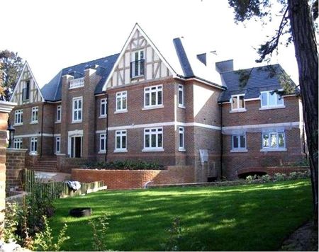 Wakeling Court, Foxley Lane, Purley, Surrey, CR8 - Photo 5