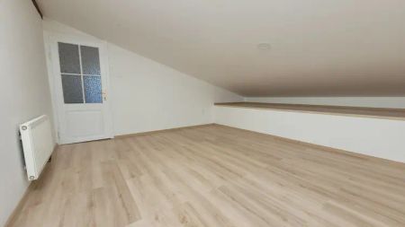Podkrovní byt 3+1, Zámecké náměstí, Frýdek-Místek - Photo 5