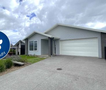 Almost New - Photo 4