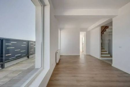 Duplex 3 camere The Suburb Buftea - Photo 3