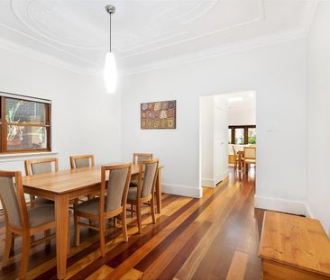 Fully Furnished Semi in a Premier Mosman Location - Photo 6