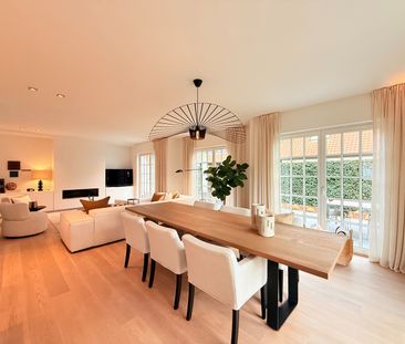 Halfopen villa met 4 slaapkamers nabij het centrum Knokke. - Photo 1