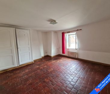 Location Appartement 1 pièce 40m² JOIGNY 89300 - Photo 1