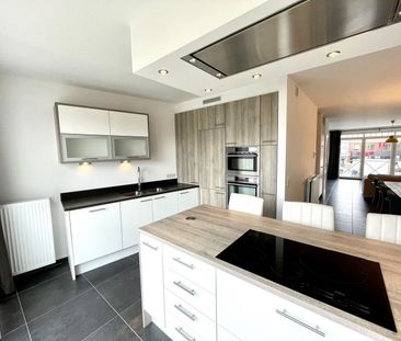 Duplex-appartement, 2 SLP, terras, tuin en autostaanplaats - foto 5