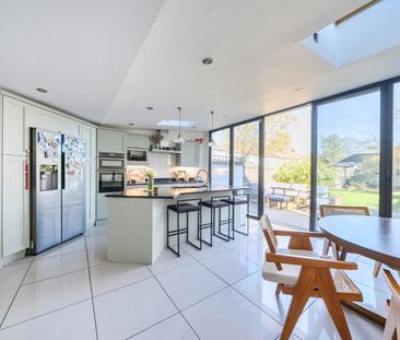 Dorset Road, Beckenham, BR3 - Photo 2