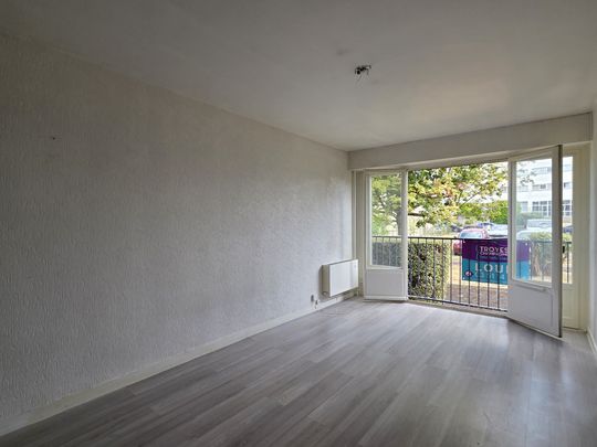 Location Appartement 1 pièce 24m² TROYES 10000 - Photo 1