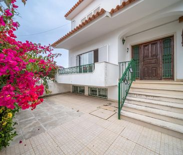 Cascais, Aldeia de Juzo, - Photo 3