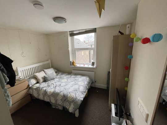 Cathays Terrace, Cathays - Photo 1