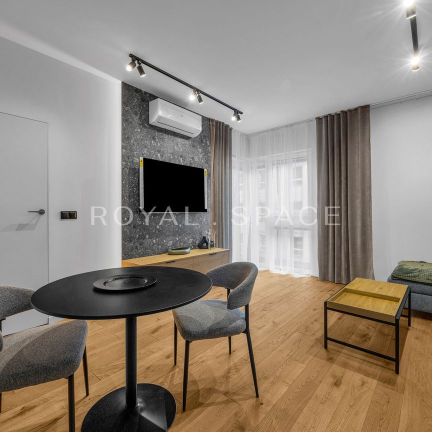 Stylowe mieszkanie z balkonem na Woli! - Zdjęcie 1