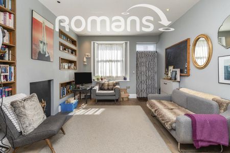 4 bedroom townhouse to rent - Photo 2