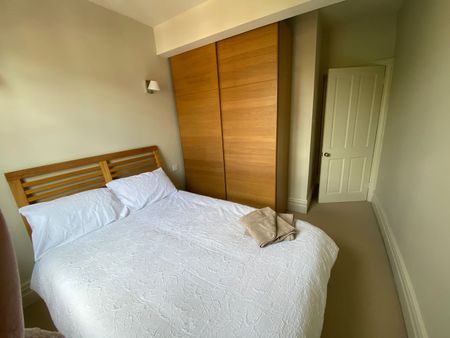 2 Bed Flat, Kingsley House, SW3 - Photo 2