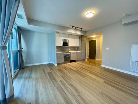 For Lease - 17 Dundonald Street Unit# 908, Toronto, Ontario - Photo 3