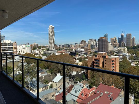 Two Bedroom Apartment with Spectacular Views - Photo 1