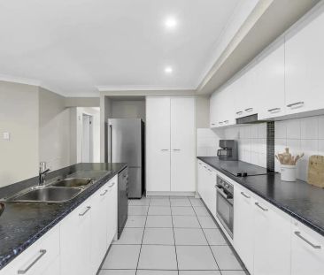 “Four Bedroom Family Home In Durack” - Photo 5