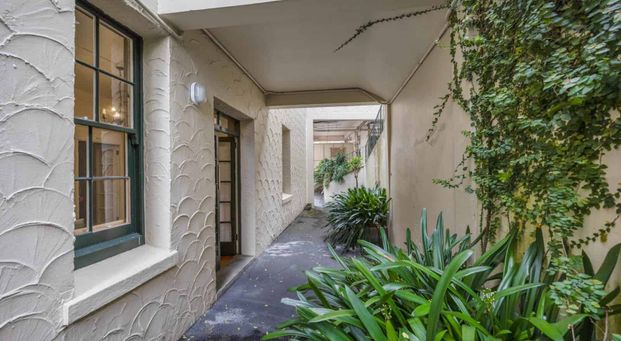 Newton Road Apartment - Photo 1