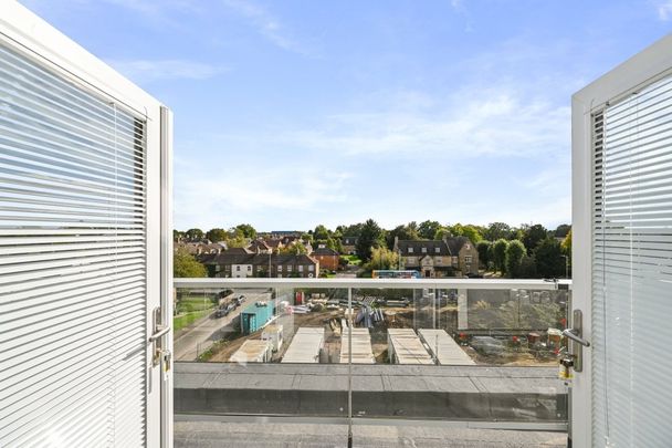 Guild House, Oundle Road, Peterborough - Photo 1