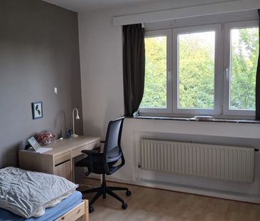 Appartement te huur - Photo 1