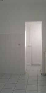 Location Appartement 2 pièces 41m² ST NAZAIRE 44600 - Photo 4