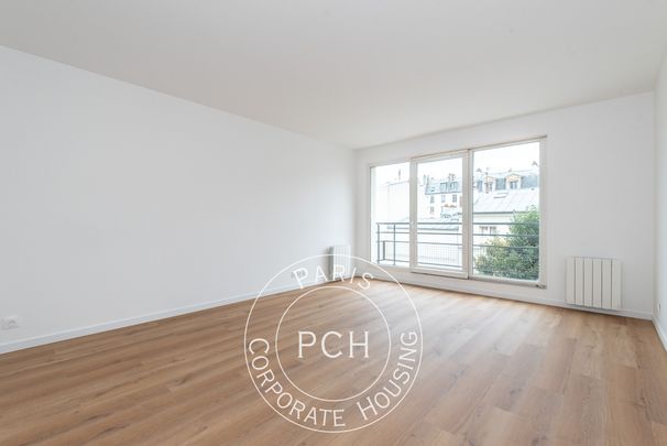 T3 vide, avec parking en option, rue Pouchet, - Photo 1