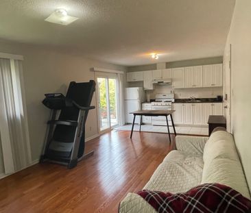 For Lease - 32 Fireside Drive Unit# 1, Toronto, Ontario - Photo 2